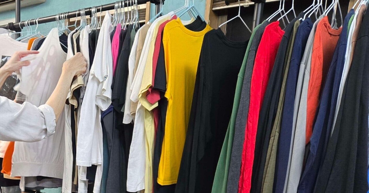 A Night at an Unmanned Thrift Store