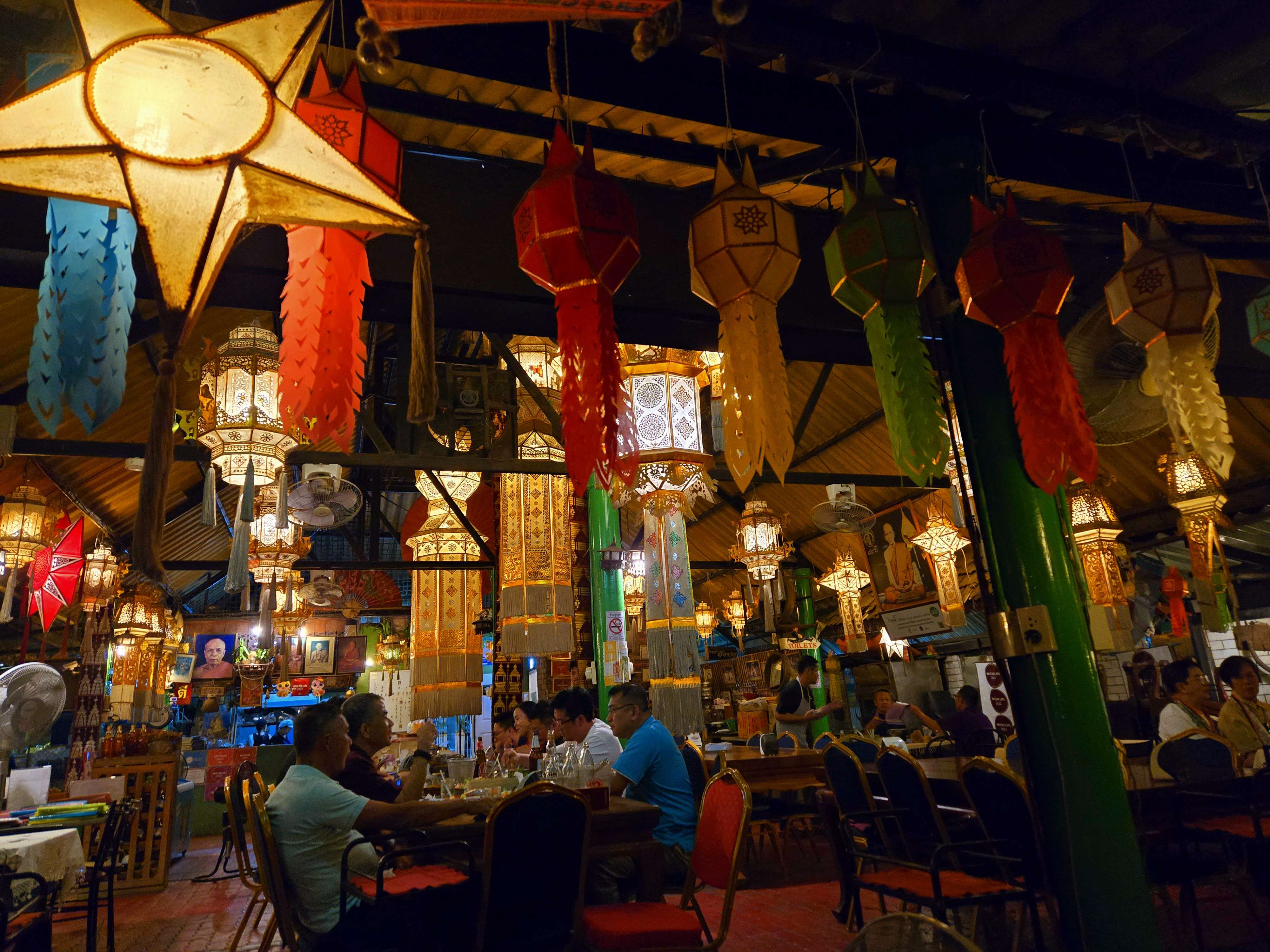 An Ordinary College Girl’s Night